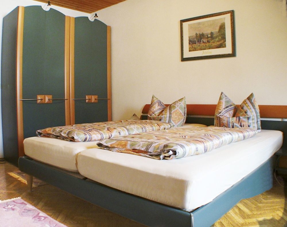 Zum Schwarzen Baeren Hotel โวเฮนชเตราส์ ภายนอก รูปภาพ