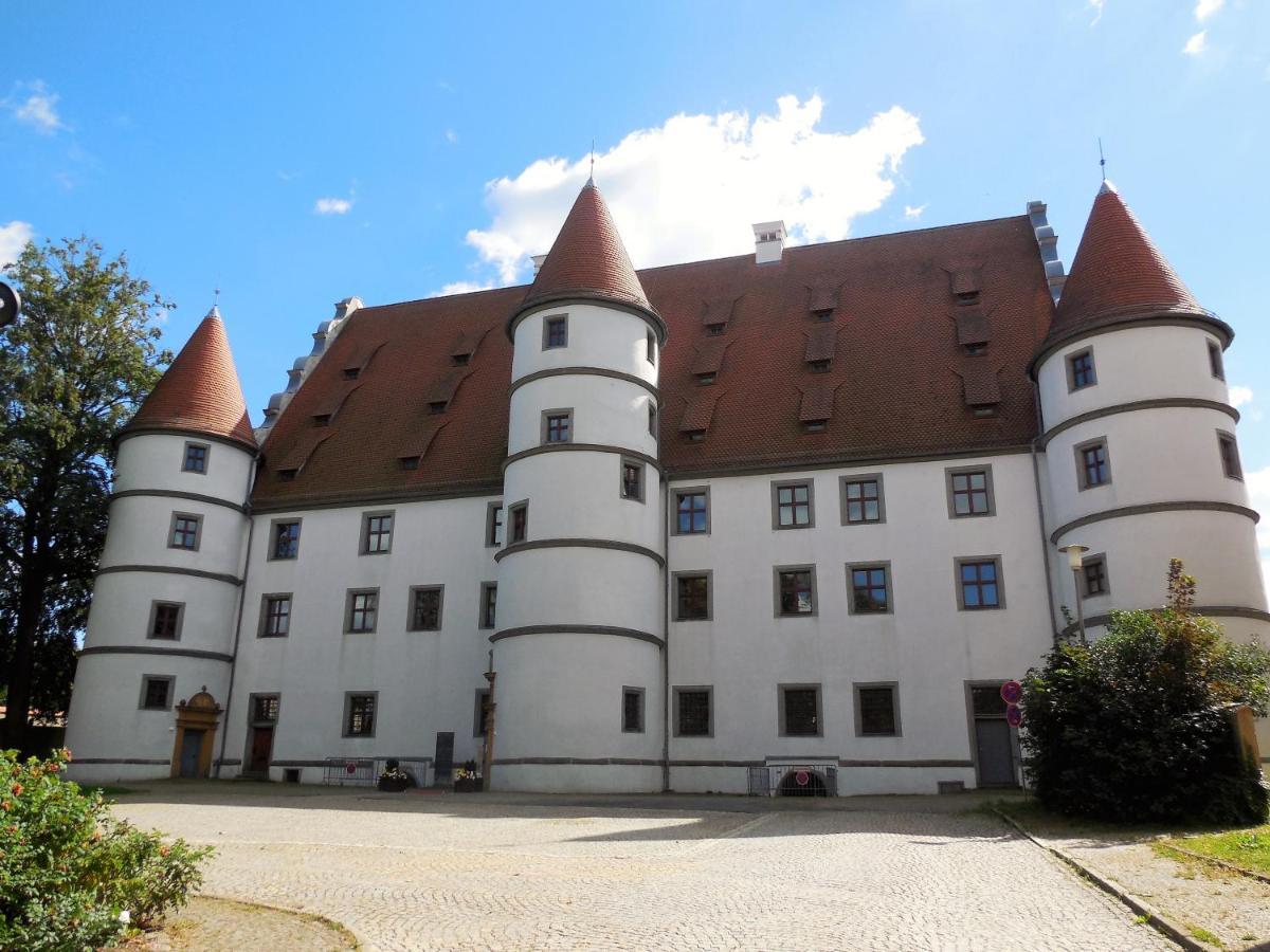 Zum Schwarzen Baeren Hotel โวเฮนชเตราส์ ภายนอก รูปภาพ